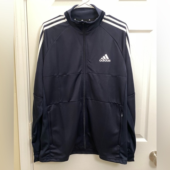 Adidas men's new with tags - Picture 7 of 7
